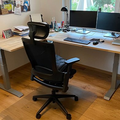 conrer deskspace